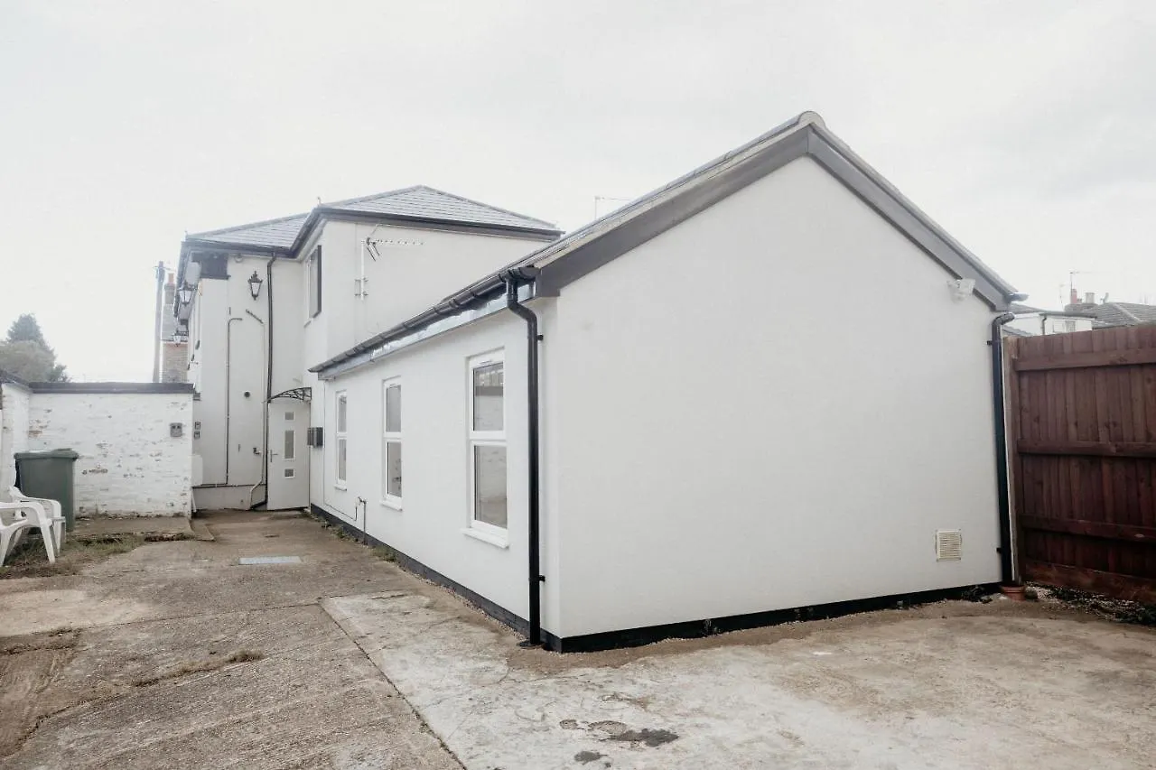Elthorne Luxury Apartments - Uxbridge 0*,  United Kingdom